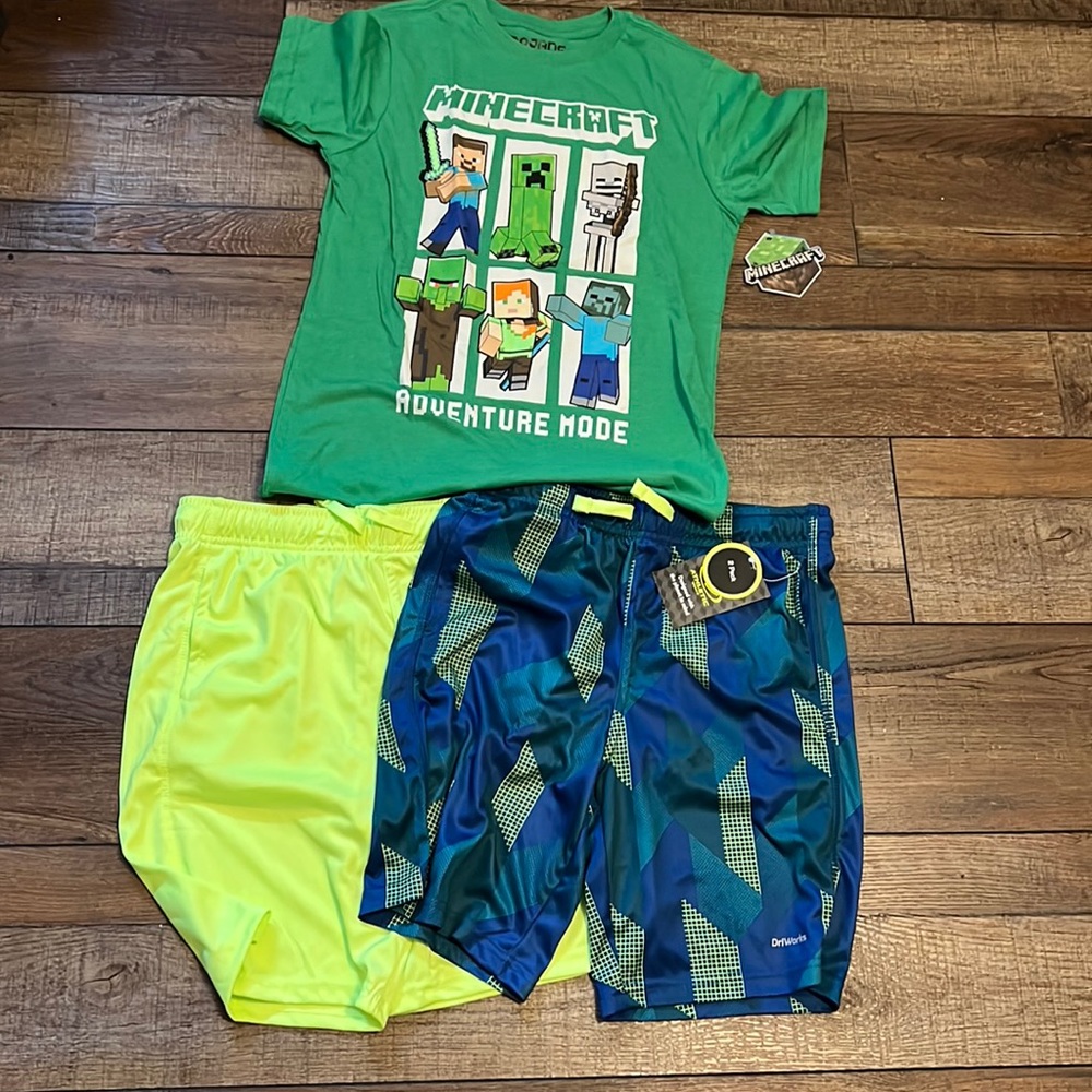 Minecraft shirt and shorts set